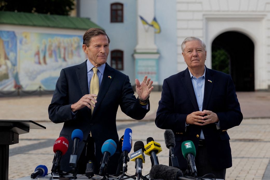 Bipartisan senators announce agreement with Trump administration on Russia sanctions