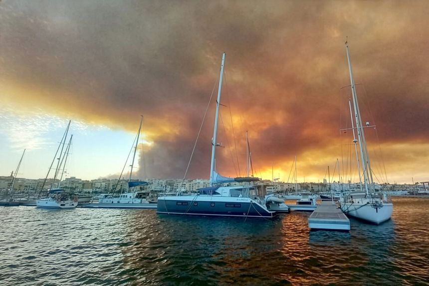 Victims of Spanish wildfires killed while trying to escape along river bed ‘trap’