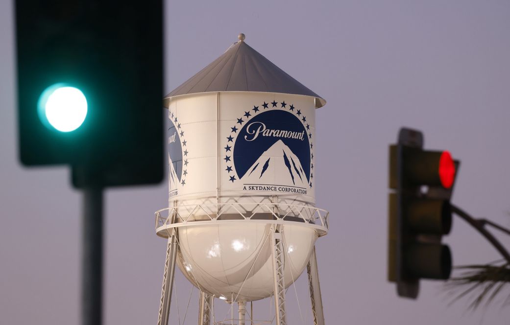 Paramount and Warner Bros. expect a delay in closing the deal