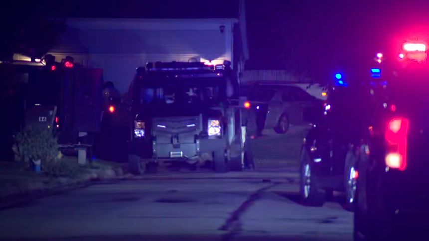 Ohio police sergeant fatally shot responding to 911 gunshots call, suspect and 2 others also dead