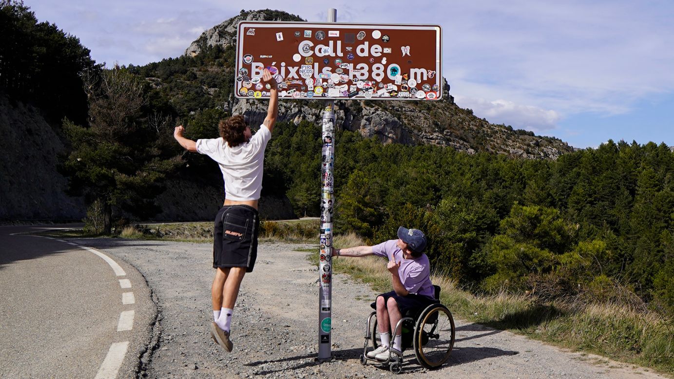 He was told he’d never walk again. He set off on a trip around the world with his best friend anyway